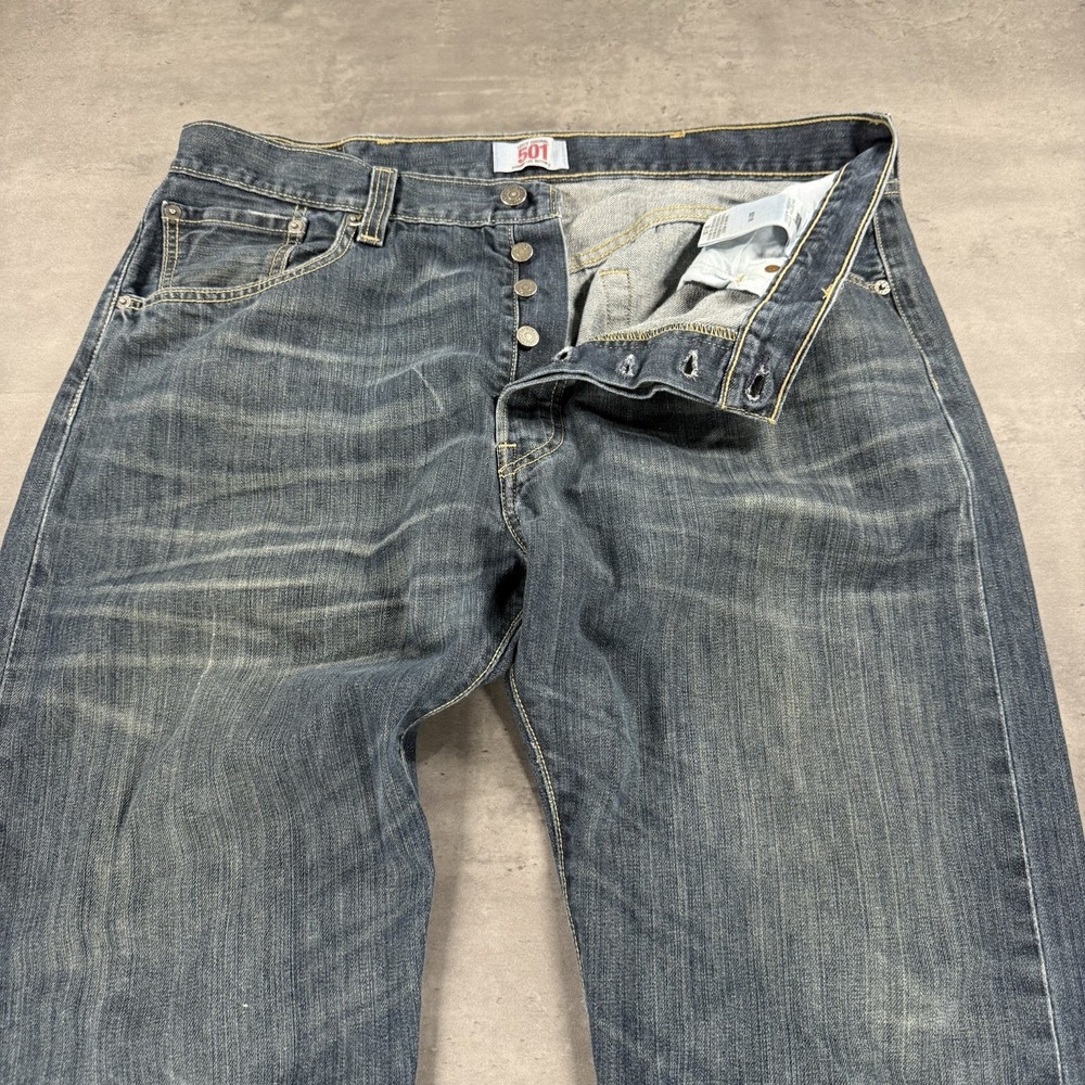 Vintage Levi's 501 XX Jean‎ 38x30 Fit 36x30 Denim Buttonfly Whisker Fade Thrash